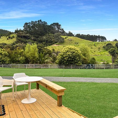 Coromandel Shelly Beach Top 10 Holiday Park Bagian luar foto