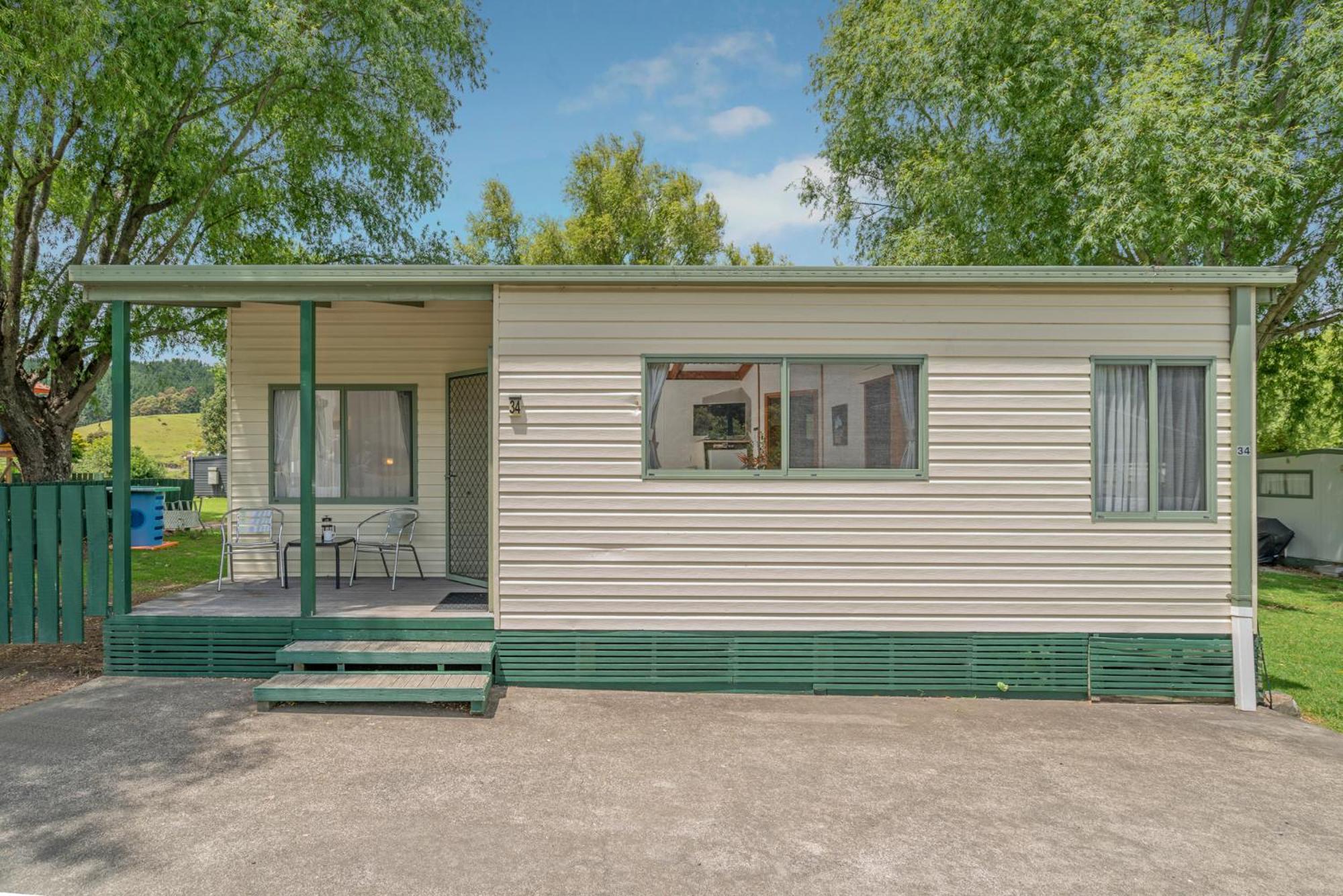 Coromandel Shelly Beach Top 10 Holiday Park Bagian luar foto