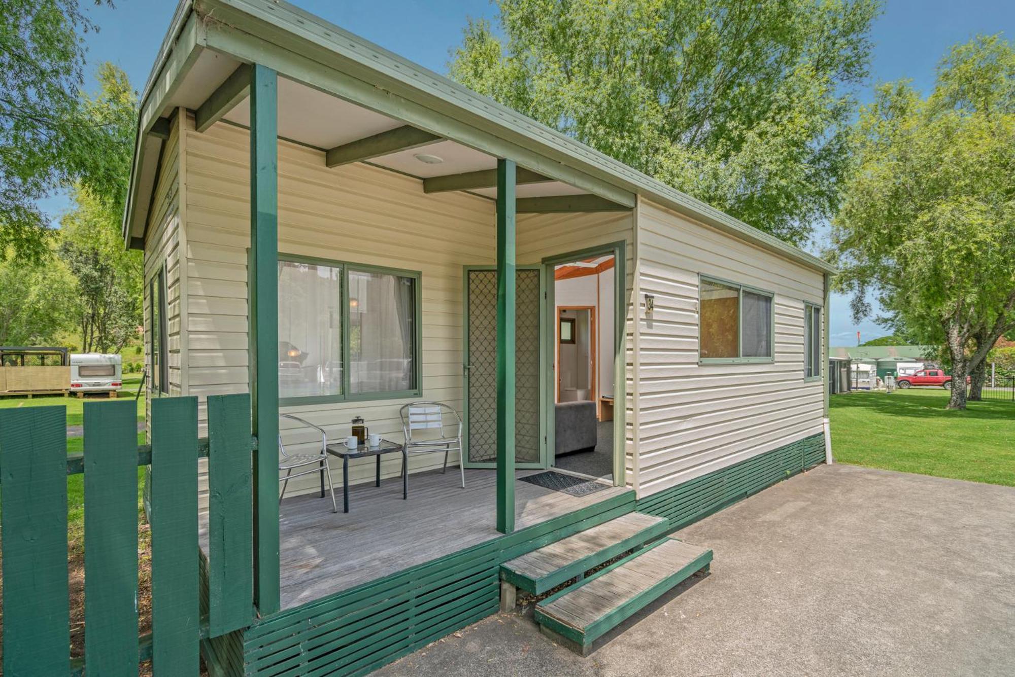 Coromandel Shelly Beach Top 10 Holiday Park Bagian luar foto