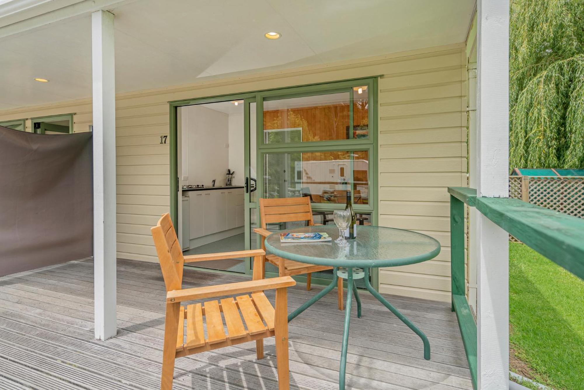 Coromandel Shelly Beach Top 10 Holiday Park Ruang foto