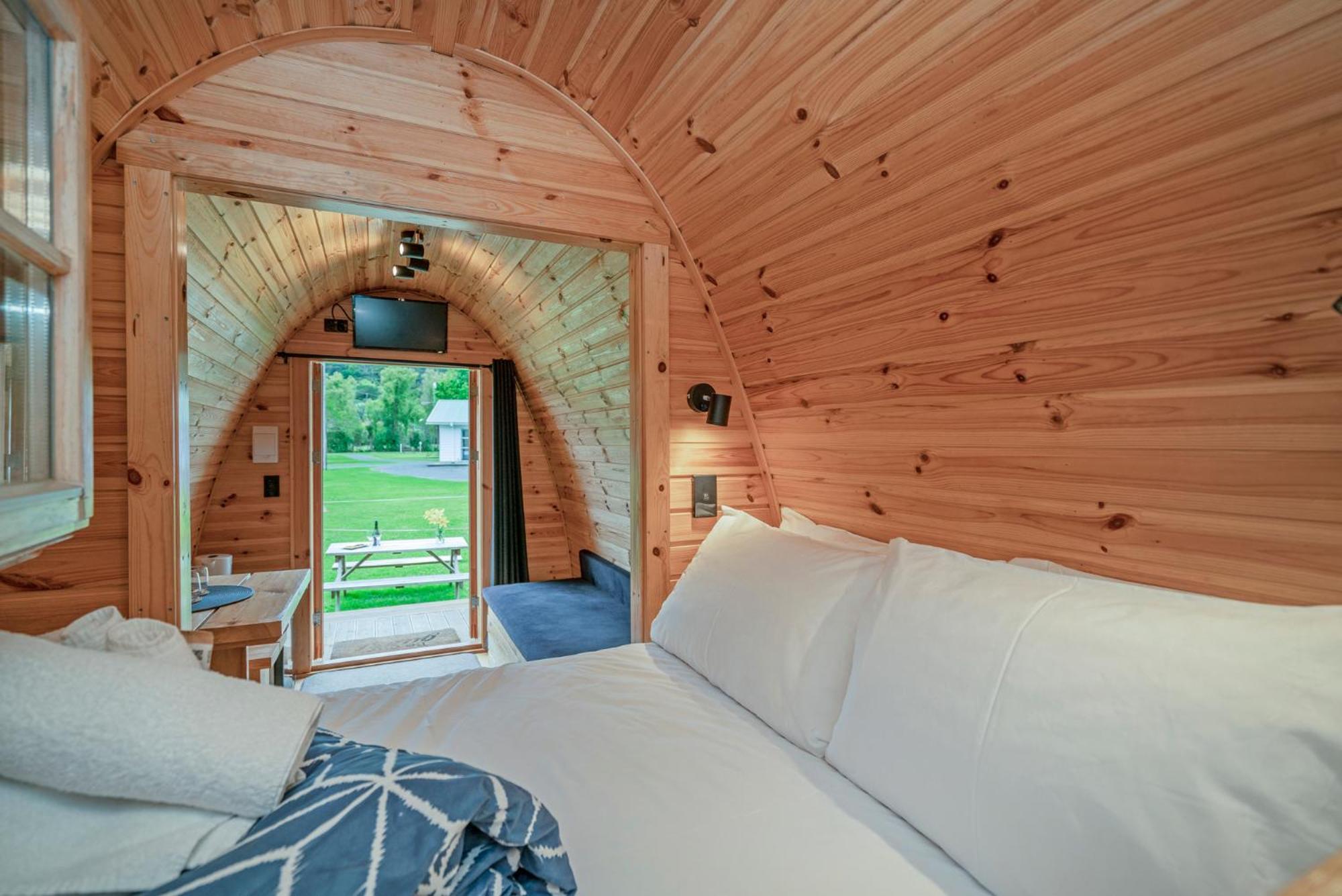 Coromandel Shelly Beach Top 10 Holiday Park Ruang foto