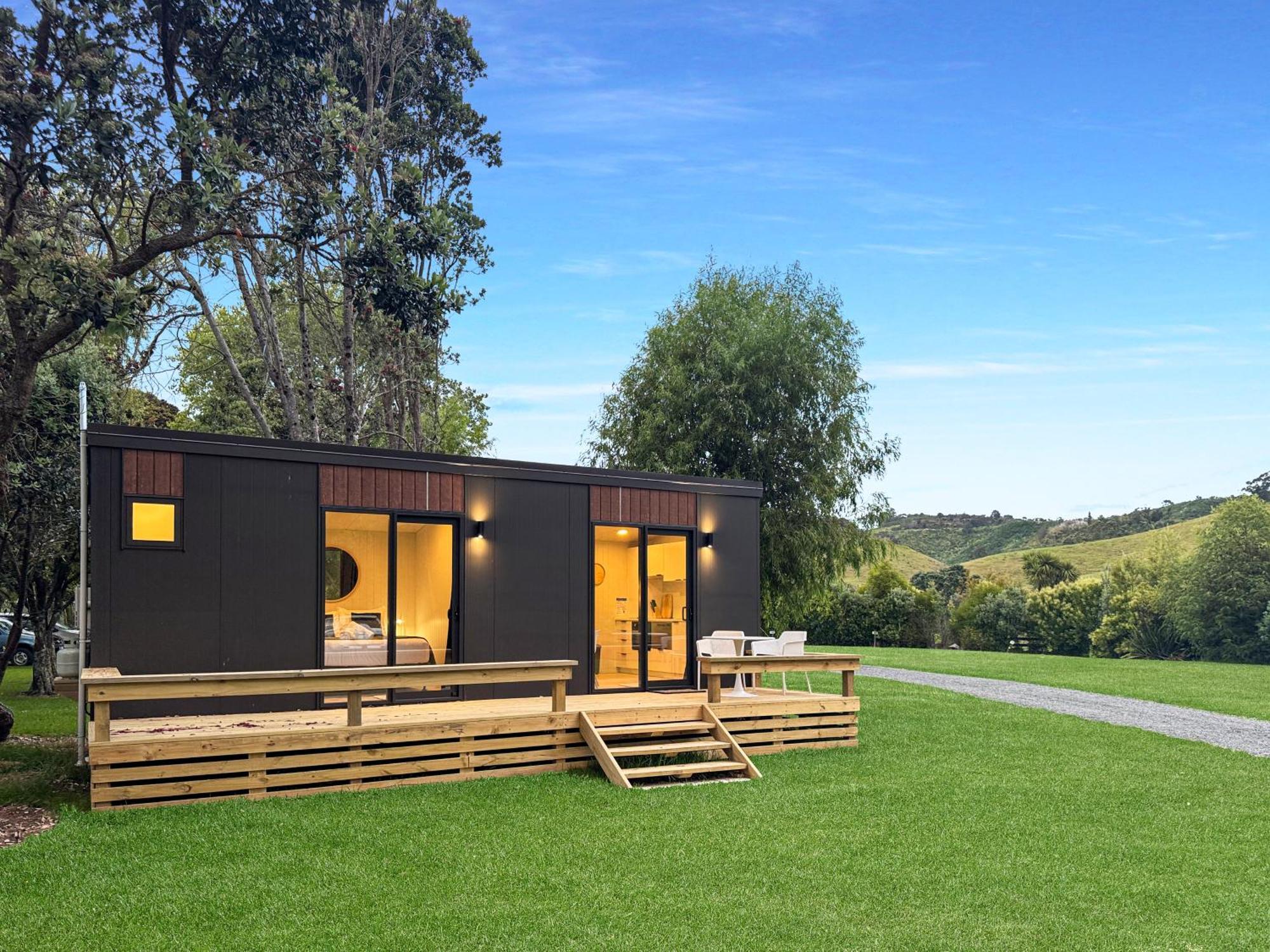 Coromandel Shelly Beach Top 10 Holiday Park Bagian luar foto